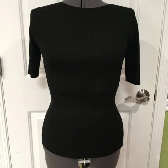 NWT Ann Taylor Black Short Sleeve Sweater w/Ribbed Boat Neck & Waist Detail Sz M - Picture 2 of 9
